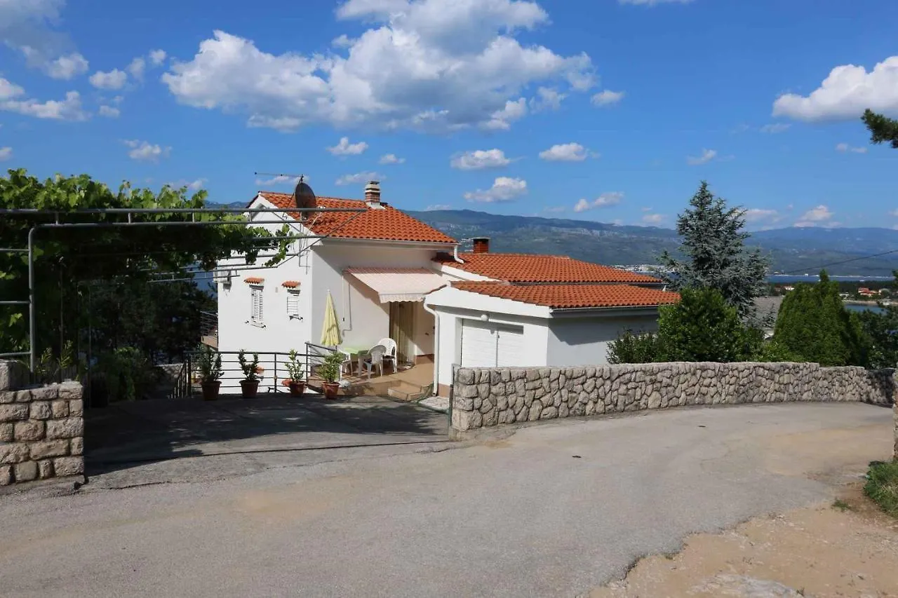 Apartment In Silo/Insel Krk 13416
