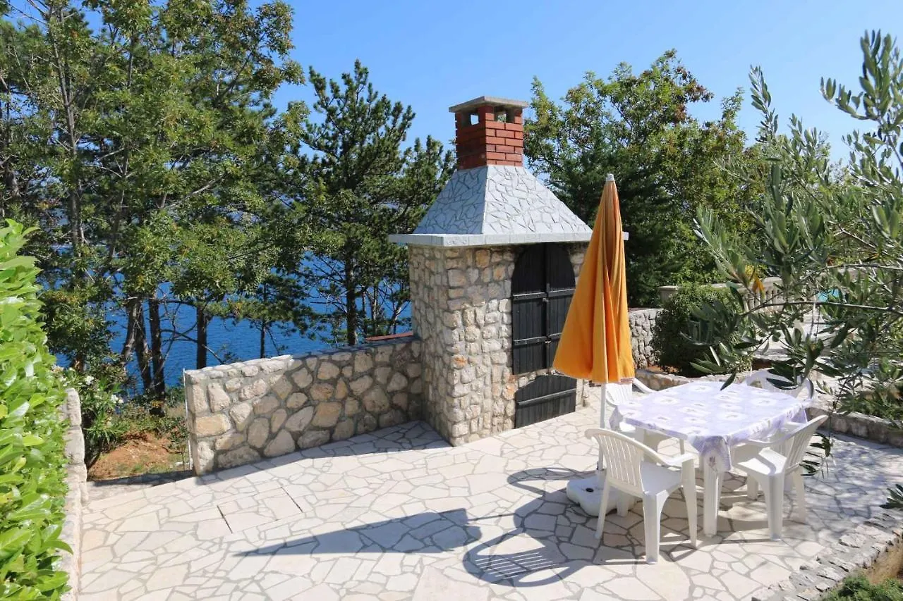 Apartment In Silo/Insel Krk 13416
