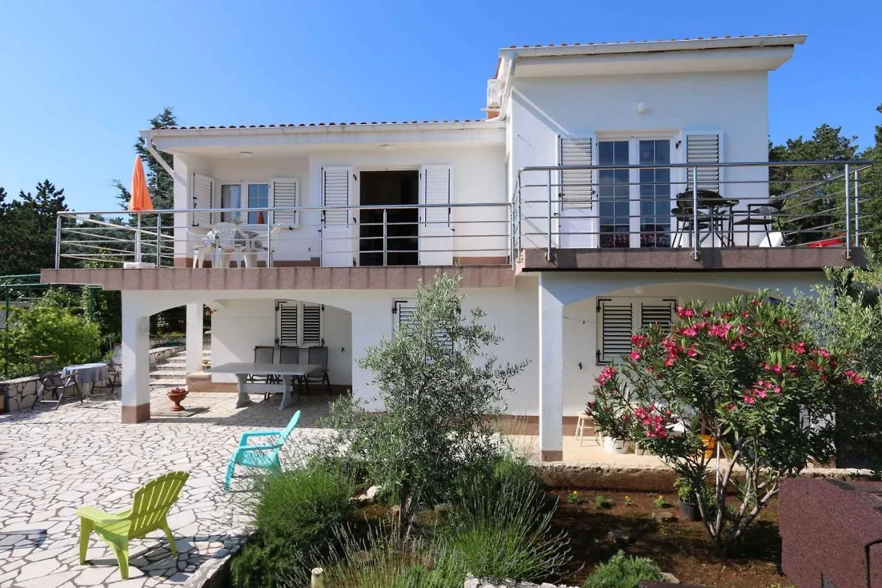Apartment In Silo/Insel Krk 13416