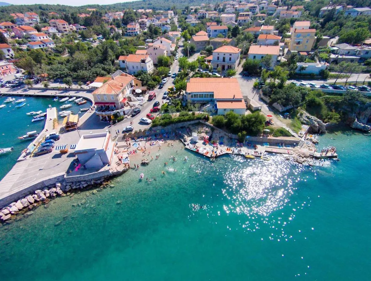 Apartment In Silo/Insel Krk 13416